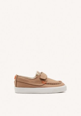 DEPORTIVO ESTILO NÁUTICO COLOR BEIGE CON ACENTOS DE COLOR PARA NIÑO Y NIÑA SLATINA - BEIG DEPORTIVO ESTILO NÁUTICO COLOR BEIGE CON ACENTOS DE COLOR PARA NIÑO Y NIÑA SLATINA - BEIG